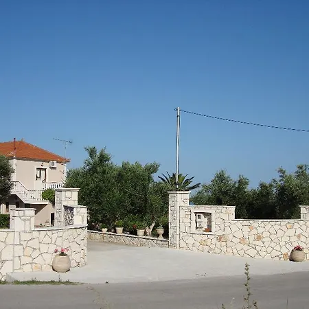 Kapnisi 3* Vasilikos (Zakynthos)